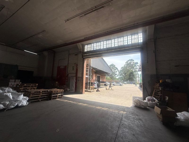 Warehouse in New Germany - Photo 3