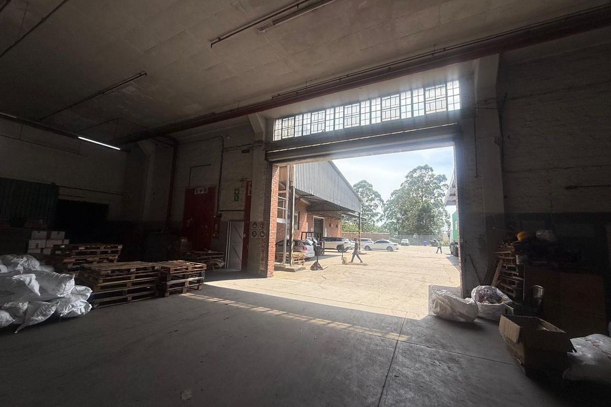 Warehouse in New Germany - Photo 3