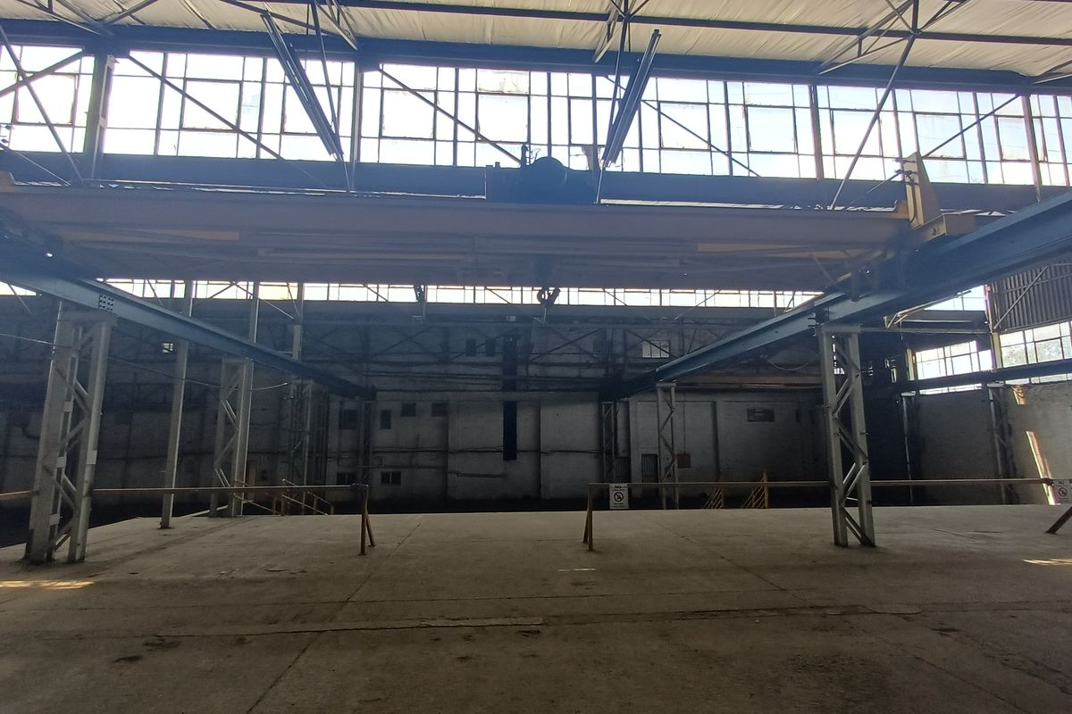 Industrial Property To Let in Henville, Germiston - Photo 4