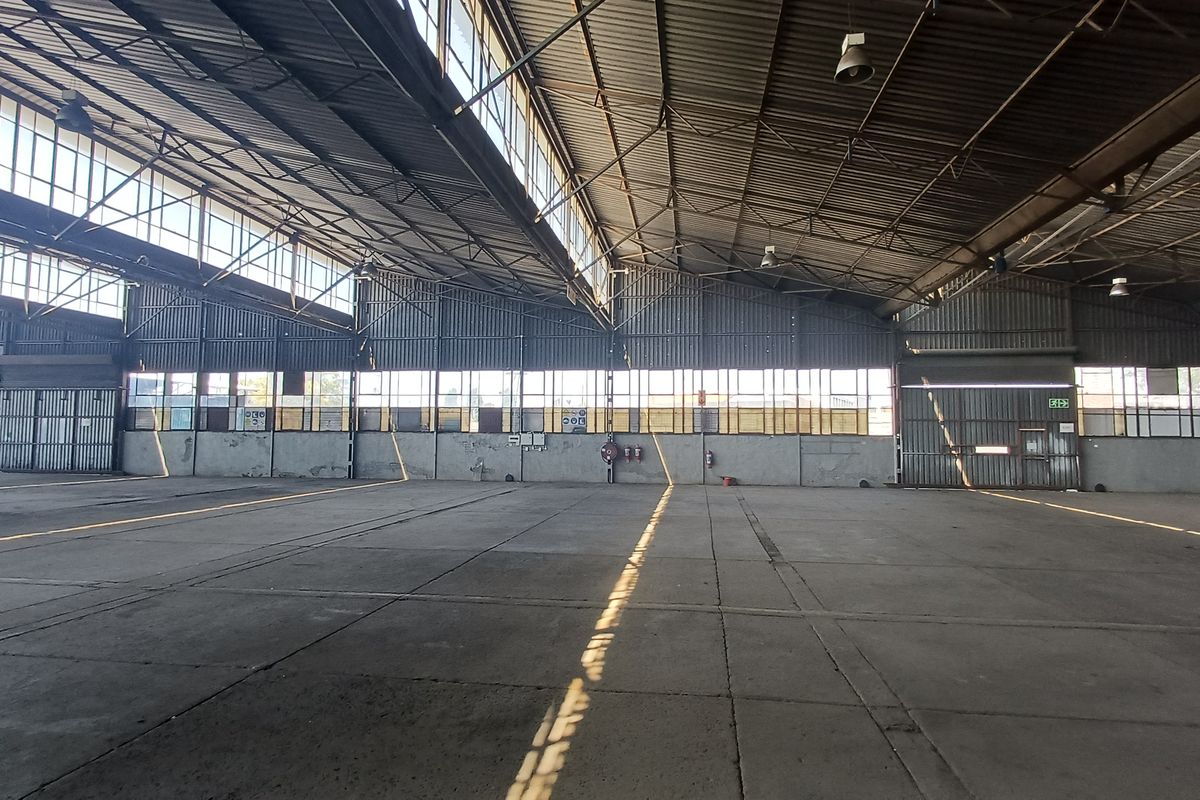 Industrial Property To Let in Henville, Germiston - Photo 5