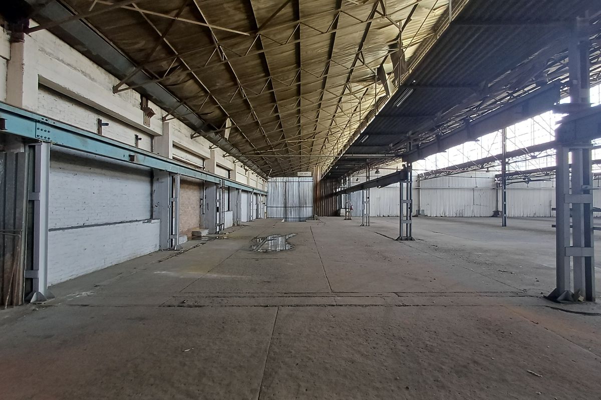 Industrial Property To Let in Henville, Germiston - Photo 4