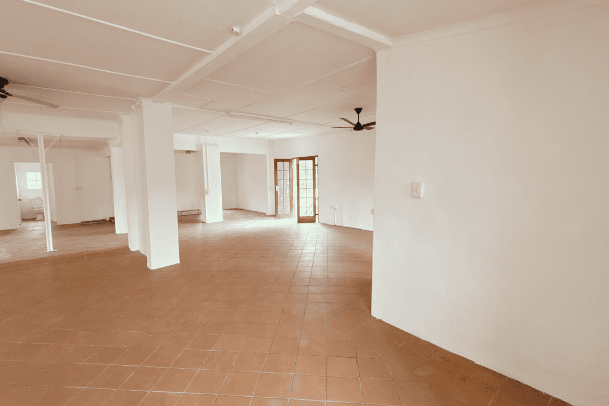 Versatile Commercial Premises on Main Street, Howick North - Photo 3