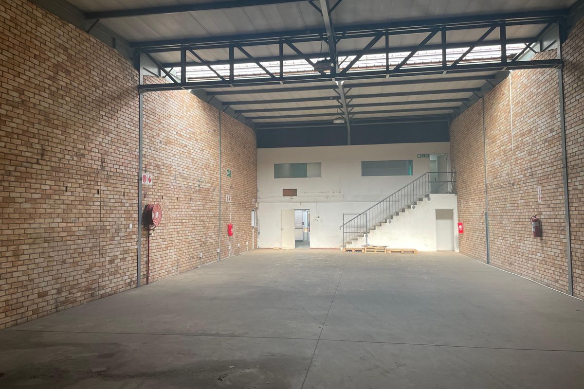 Grand Central, Warehouse Unit to Let, 368m2  - along New Road, Midrand - Photo 2