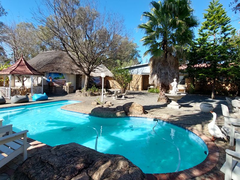 Bed & Breakfast on N11 - Photo 10