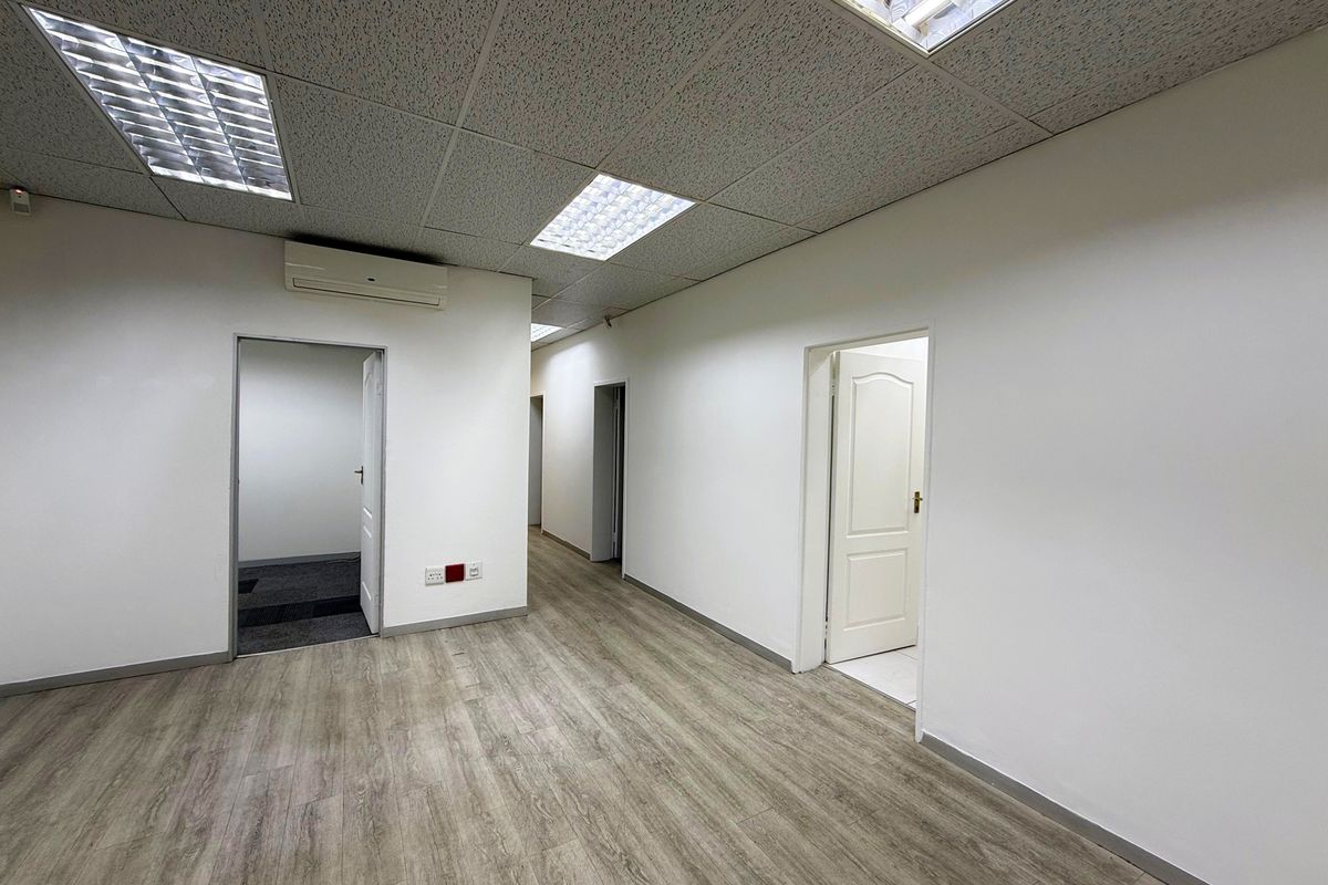 Exceptional Commercial Opportunity – Modern, Secure & Business-Ready - Photo 4