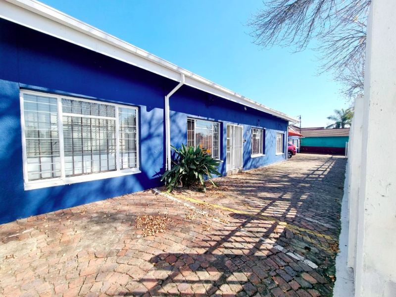 Prime Commercial Property for Sale in Benoni Central – Ideal for Medical or Professional Offices! - Photo 3