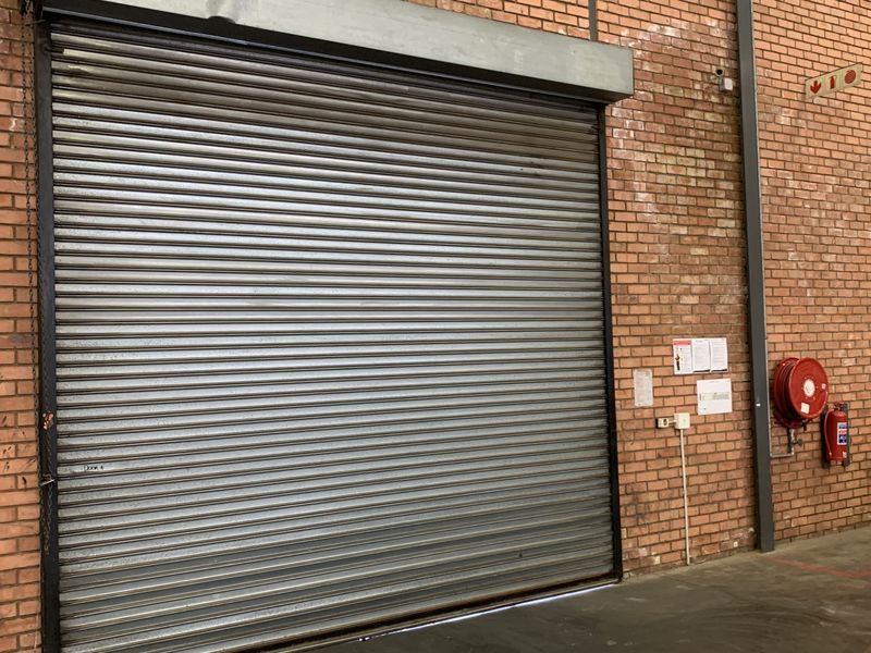 Warehouse for sale in Pomona - Photo 10