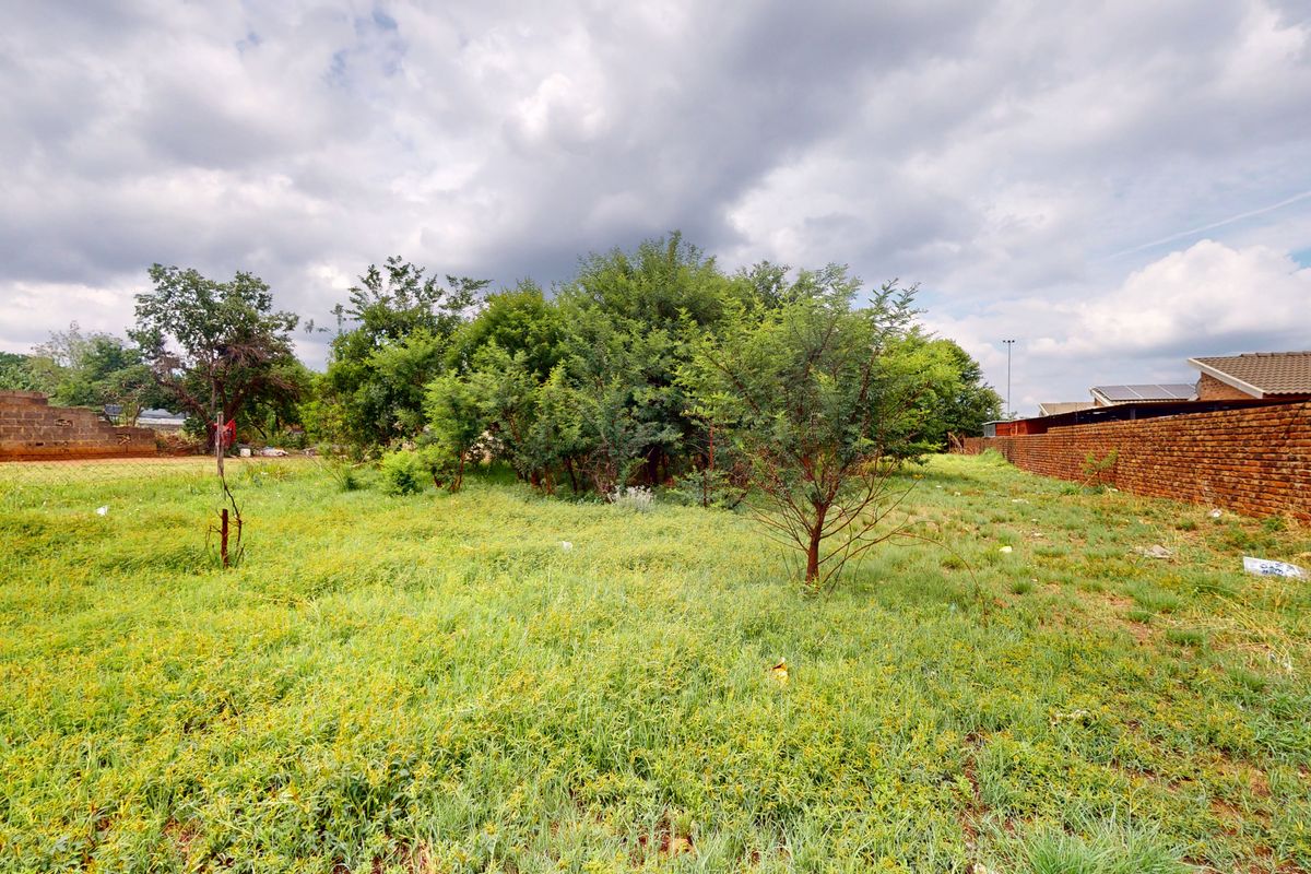 Prime Vacant Land for Sale – Promosa Commercial Hub - Photo 4