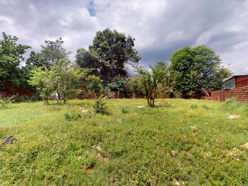 Prime Vacant Land for Sale – Promosa Commercial Hub - Photo 6