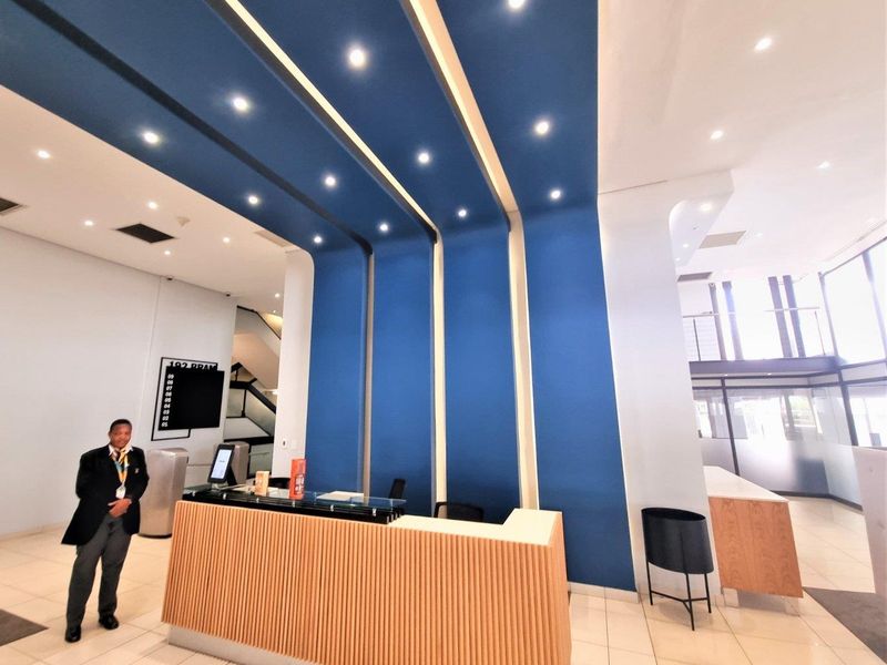 Last floor in 192 Braam Fischer Drive - Photo 8