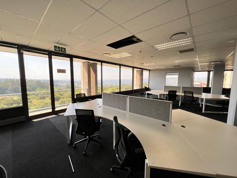 Last floor in 192 Braam Fischer Drive - Photo 6