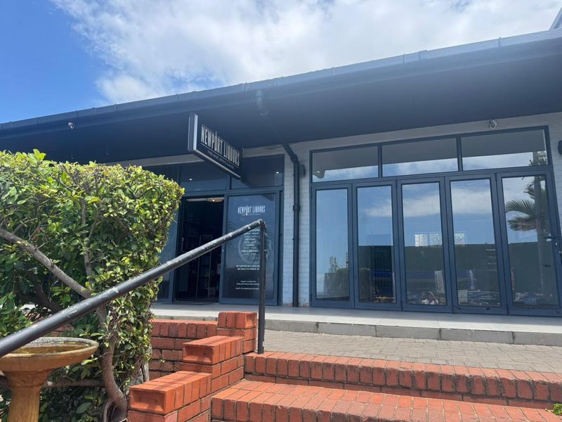 Incredible location : RETAIL unit to let in the heart of Glenashley. - Photo 6