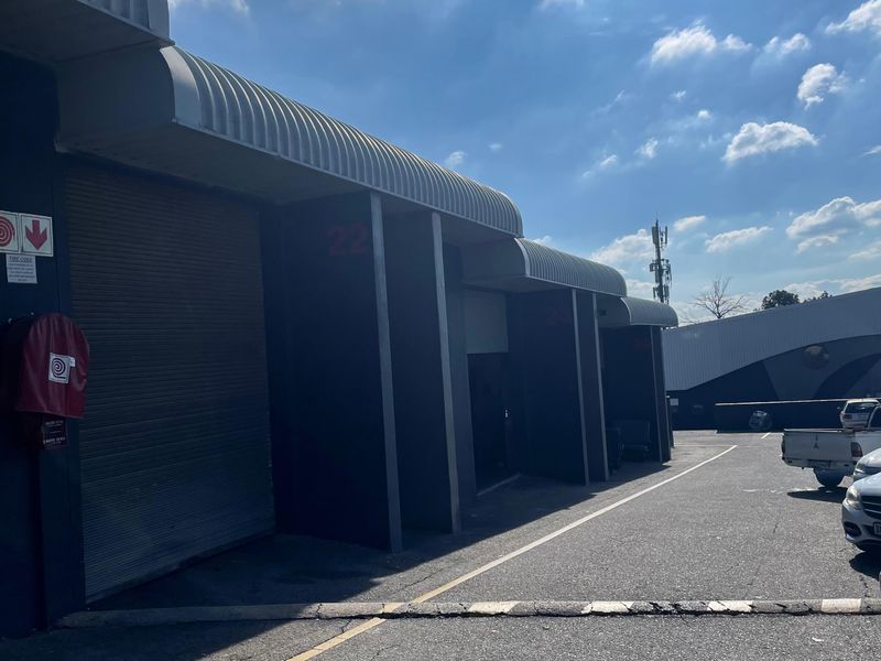 X3 - Warehouse Units of 125m2 each, with 3 Phase Power - Photo 2