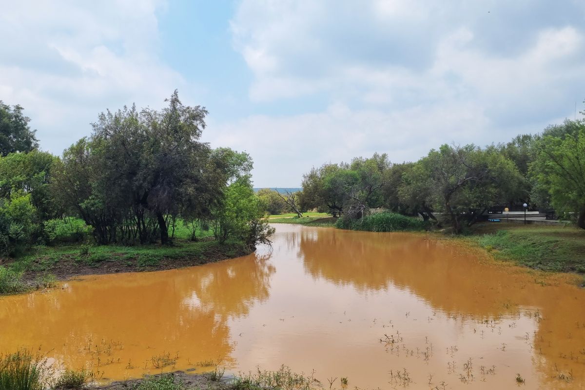 Magnificent 680ha Private Game Farm & Guest Lodge – Between Rustenburg & Koster - Photo 5