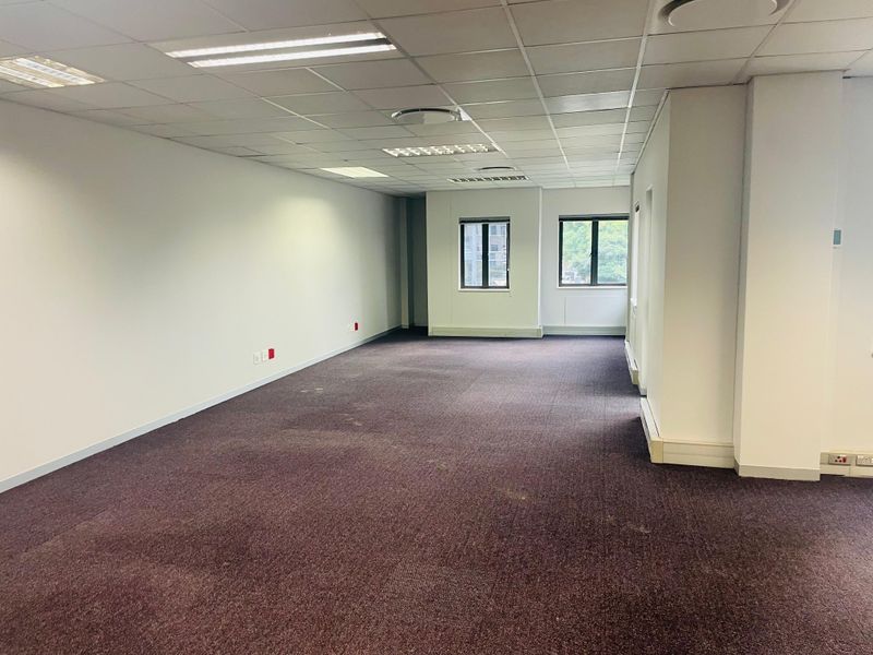 370.64 Sqm Ground Floor Office To Let at Peter Place - Photo 8