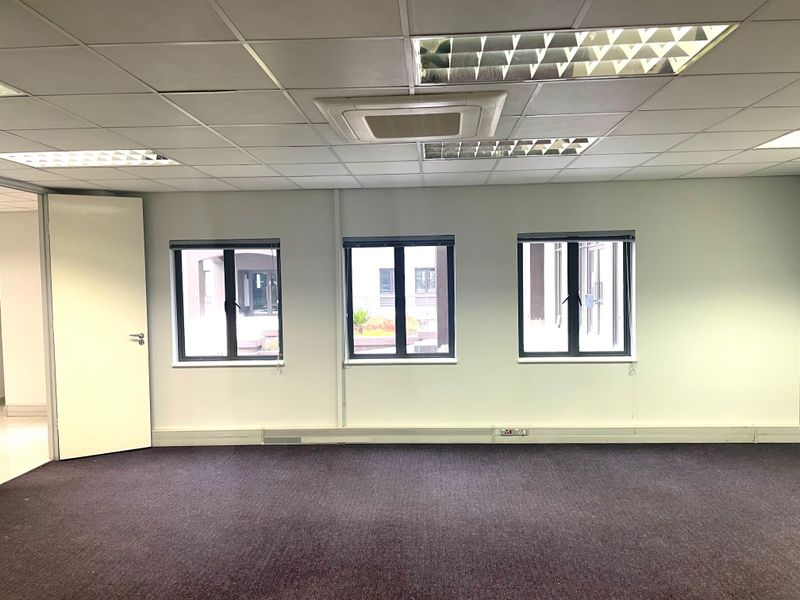 370.64 Sqm Ground Floor Office To Let at Peter Place - Photo 9