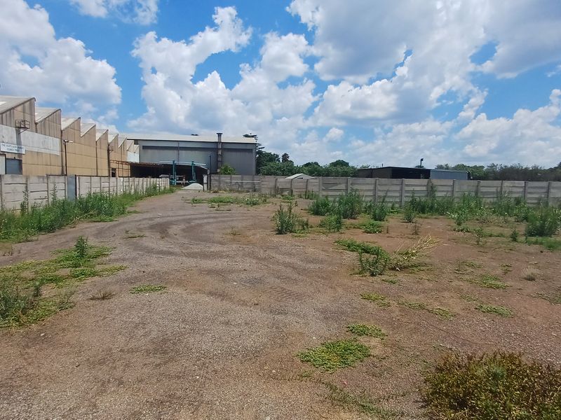 Industrial Yard Space To Let – Duncanville, Vereeniging - Photo 2