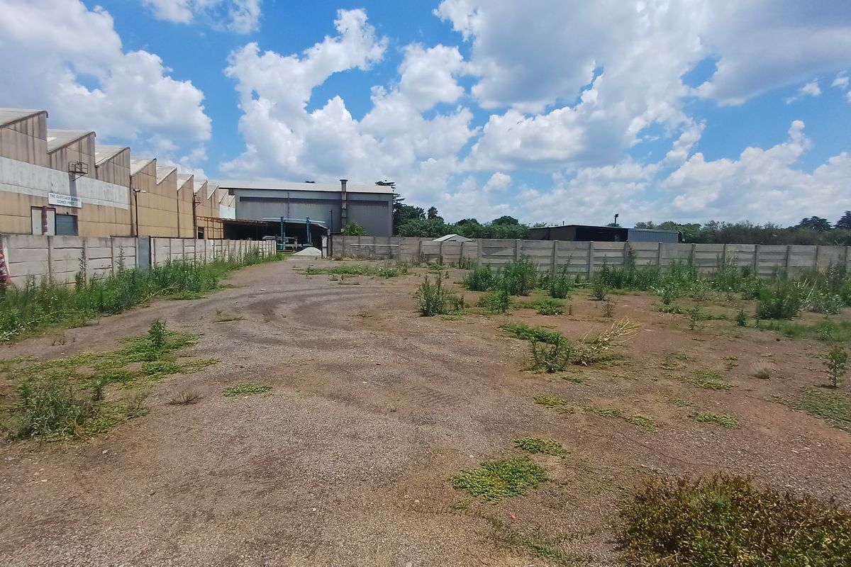 Industrial Yard Space To Let – Duncanville, Vereeniging - Photo 2