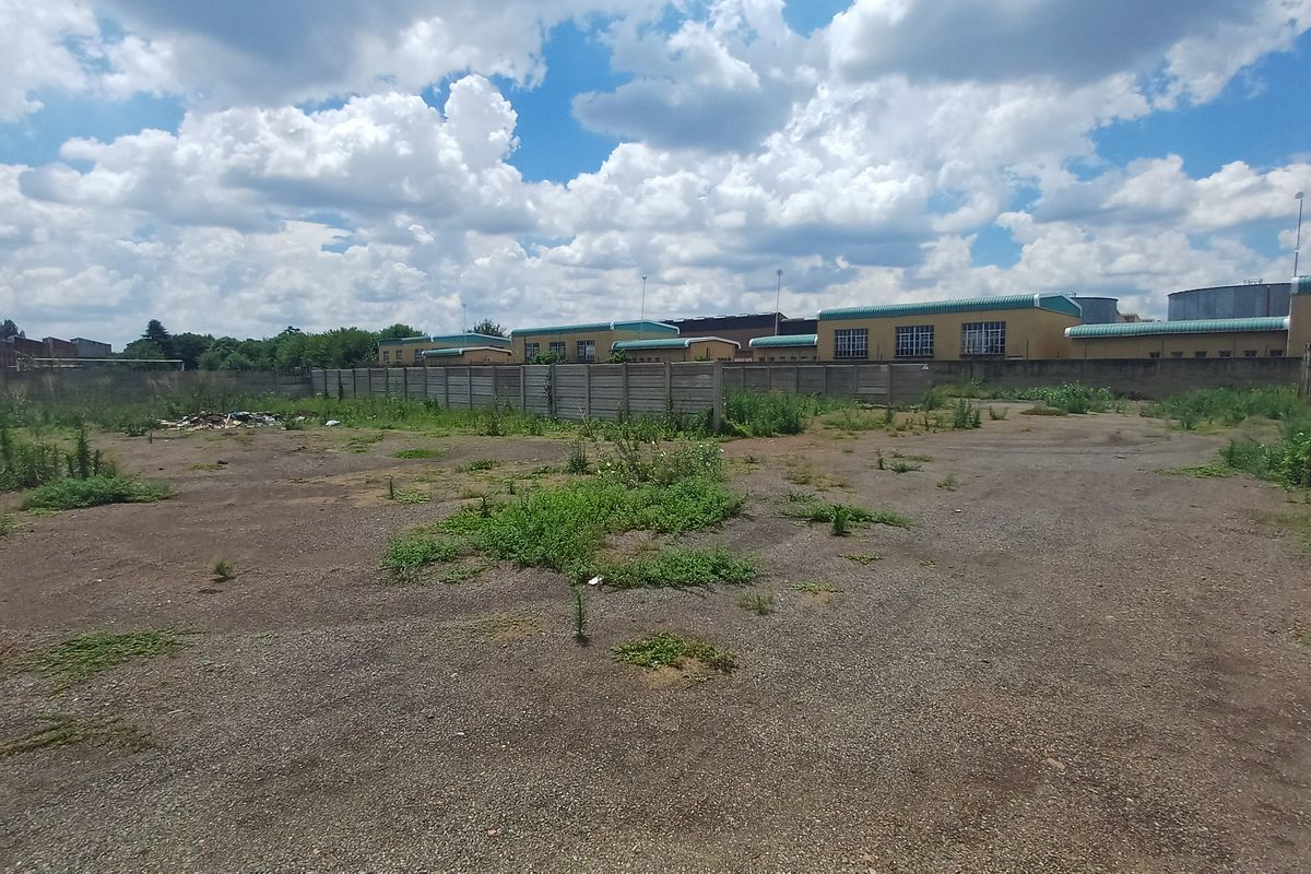 Industrial Yard Space To Let – Duncanville, Vereeniging - Photo 4