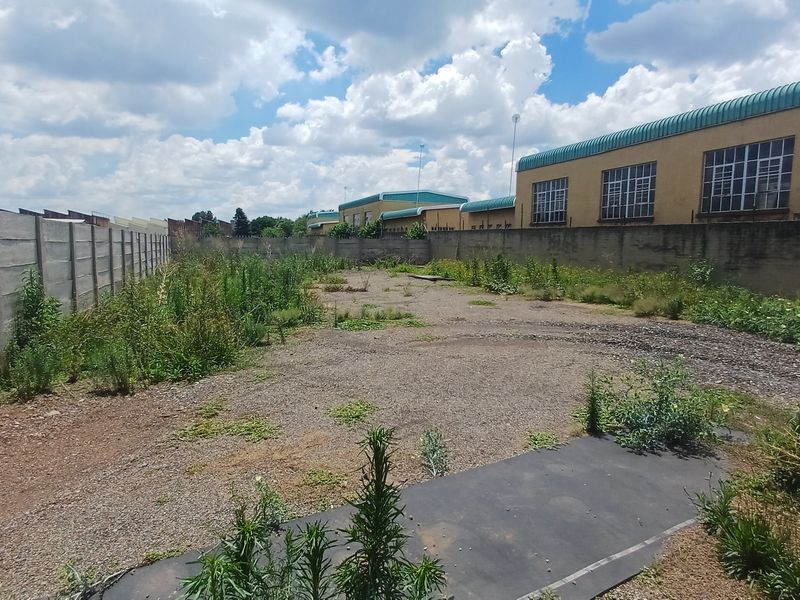 Industrial Yard Space To Let – Duncanville, Vereeniging - Photo 3