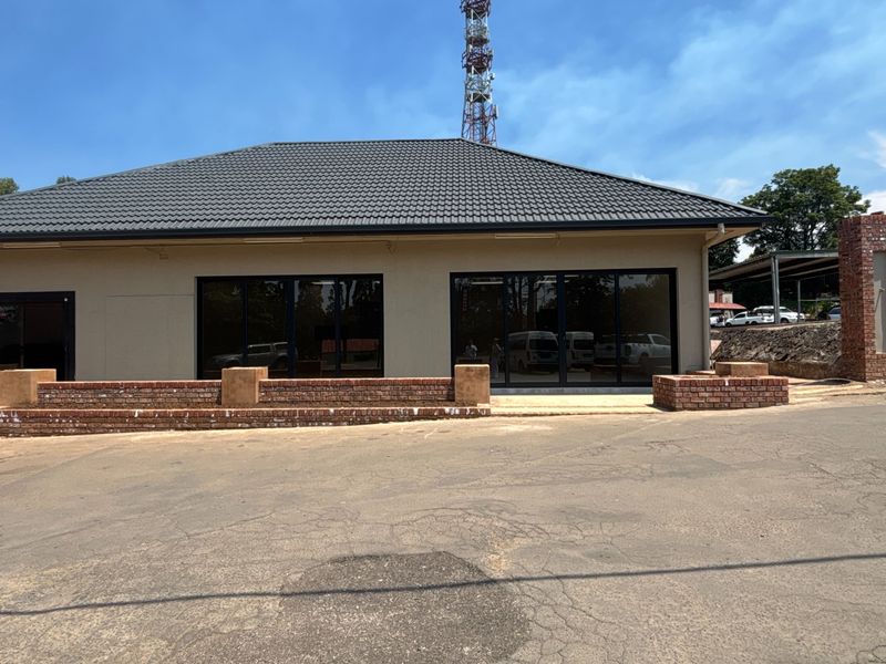 20 sqm Office to Rent in Jacaranda Centre, Hilton - Photo 6