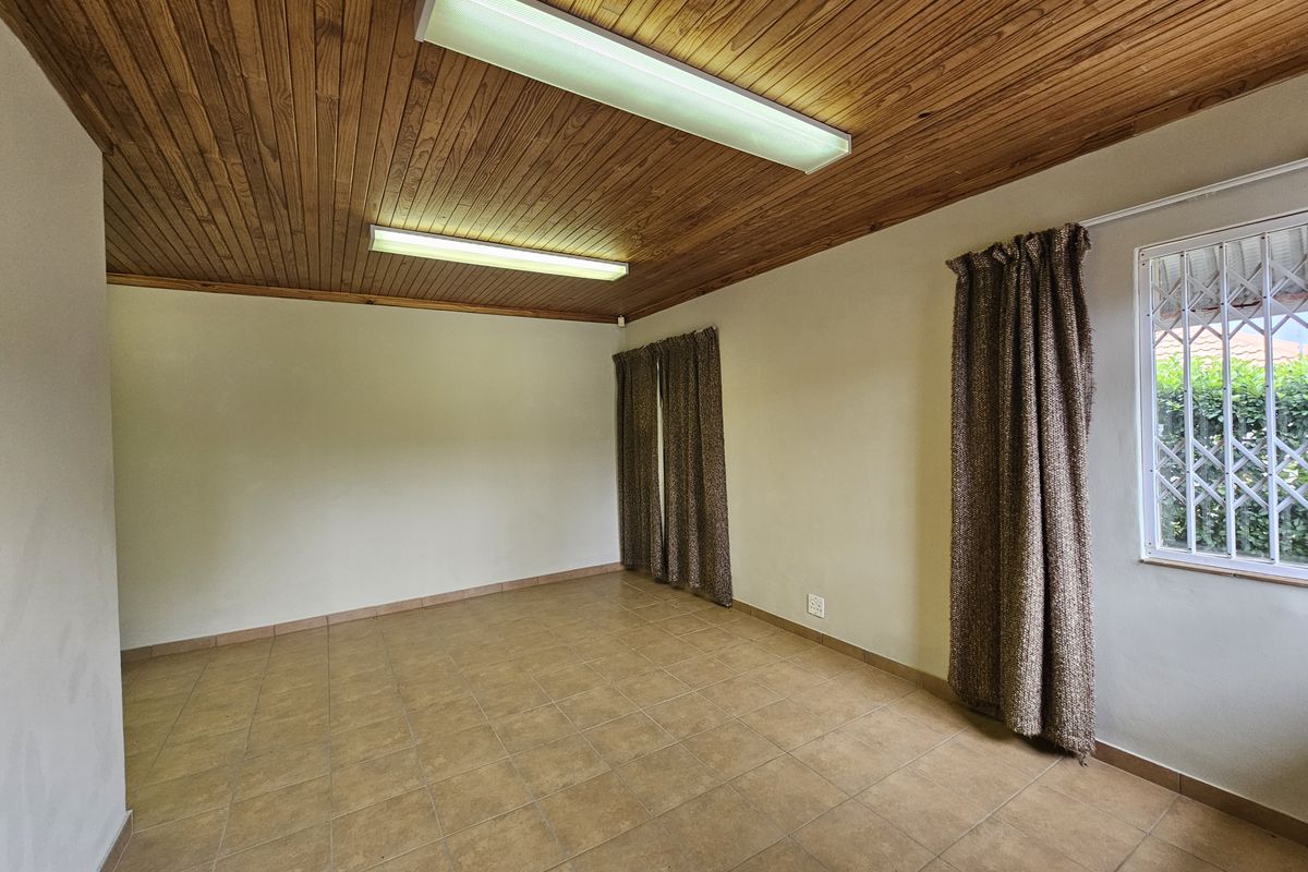 TO LET - MINI WAREHOUSE CENTURION - Photo 5