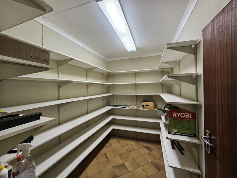 TO LET - MINI WAREHOUSE CENTURION - Photo 8