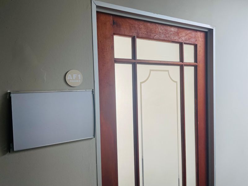 Office AF1, Room 6 (42 sqm GLA) - Photo 4