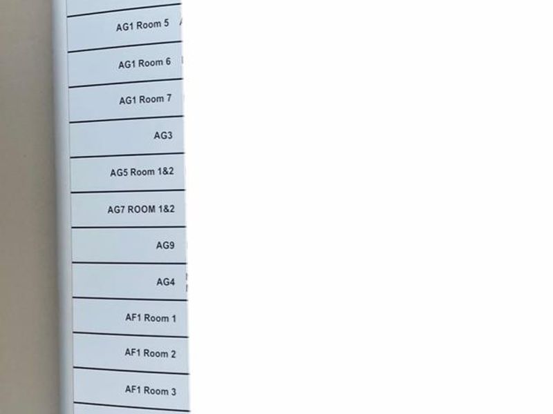 Office AF1, Room 6 (42 sqm GLA) - Photo 2