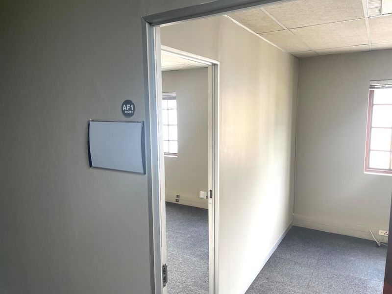 Office AF1, Room 6 (42 sqm GLA) - Photo 5