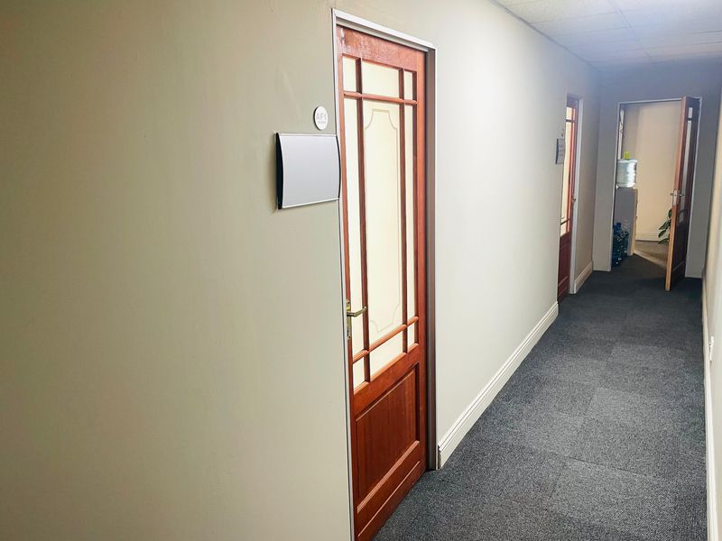 Office AF1, Room 6 (42 sqm GLA) - Photo 3