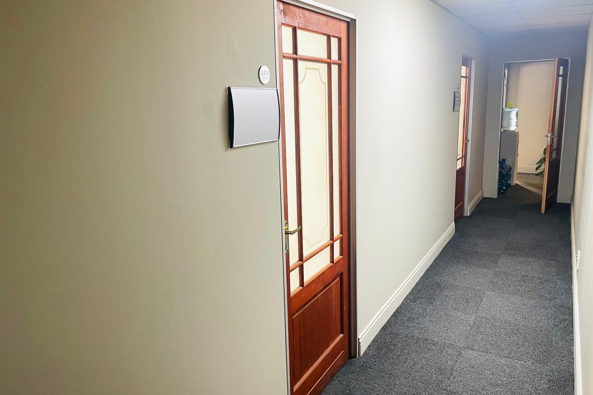 Office AF1, Room 6 (42 sqm GLA) - Photo 3