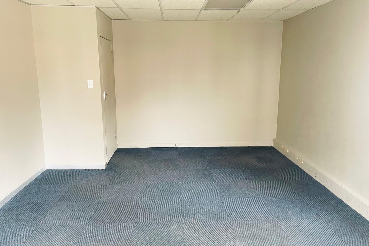 An ideal workspace for start-ups or small established businesses, Office CG3, Room 4 (47 sqm GLA) - Photo 2