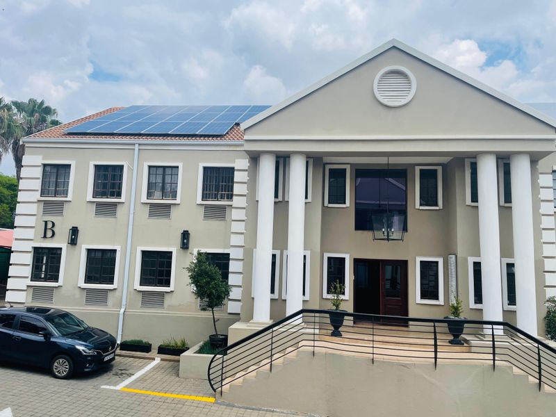 A professional and efficient Office BG10 (23 sqm GLA) - Photo 3