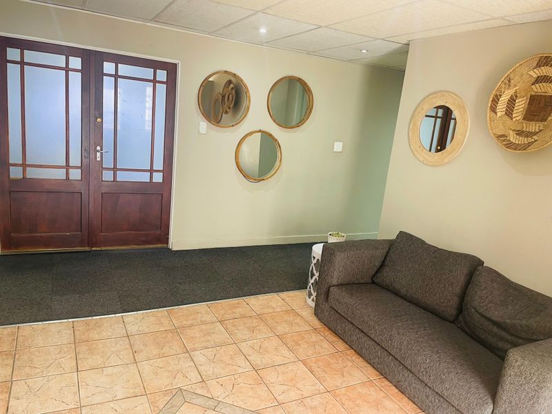 First-floor B Block, Office BF5 (28 sqm GLA) - Photo 5