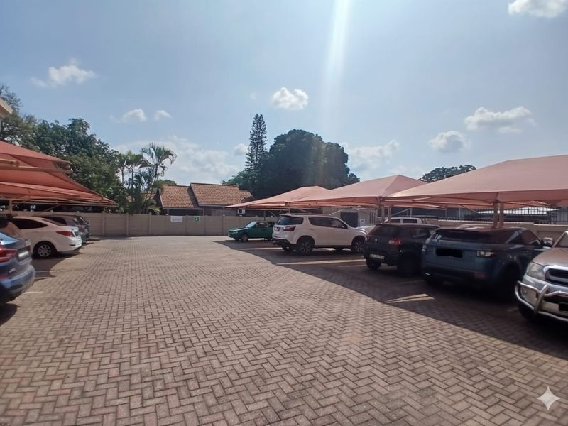 Neat, Bright & Ready - Photo 10