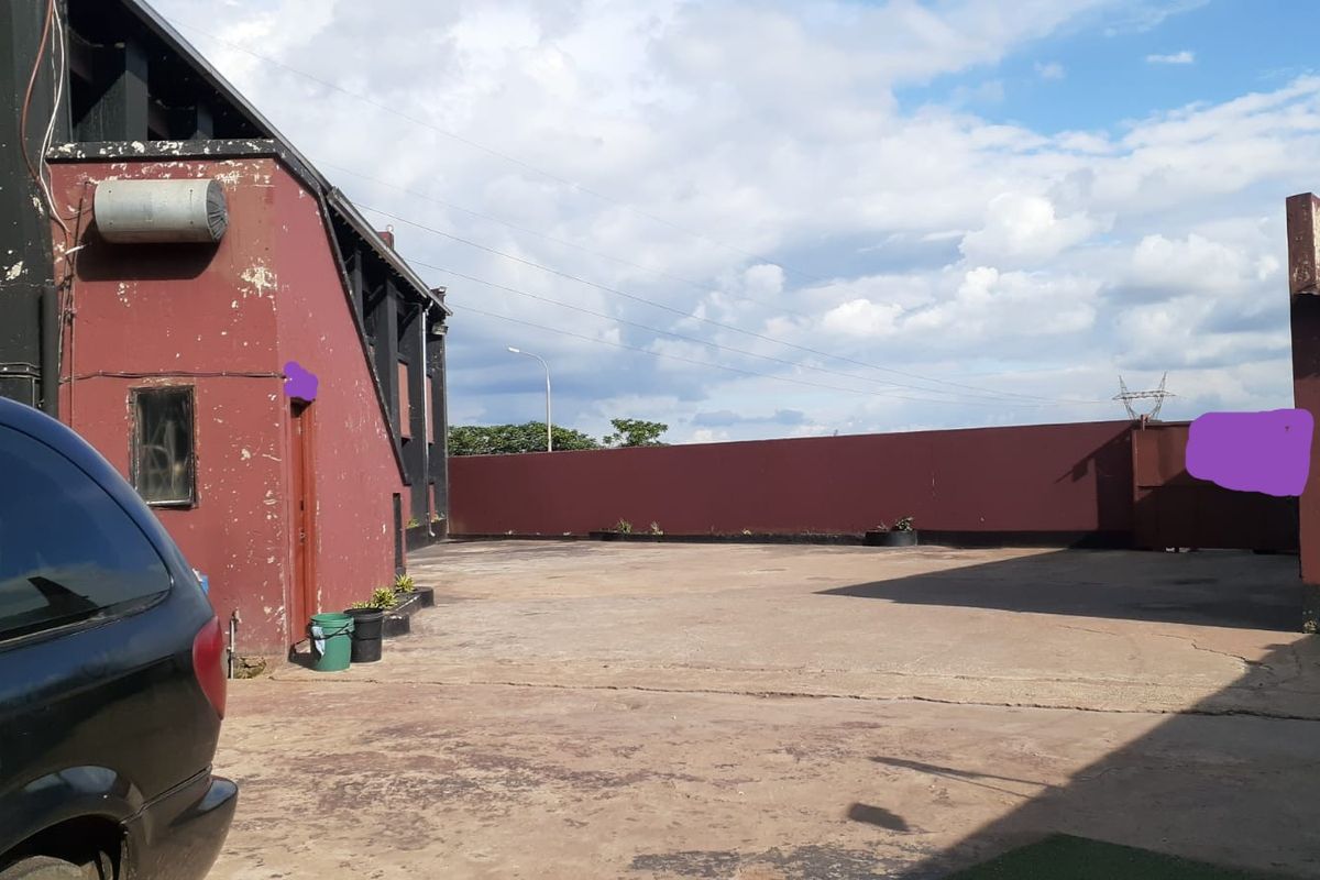 A massive guest lodge awaiting an innovative investor for adventurous attractive outing spot - Photo 4