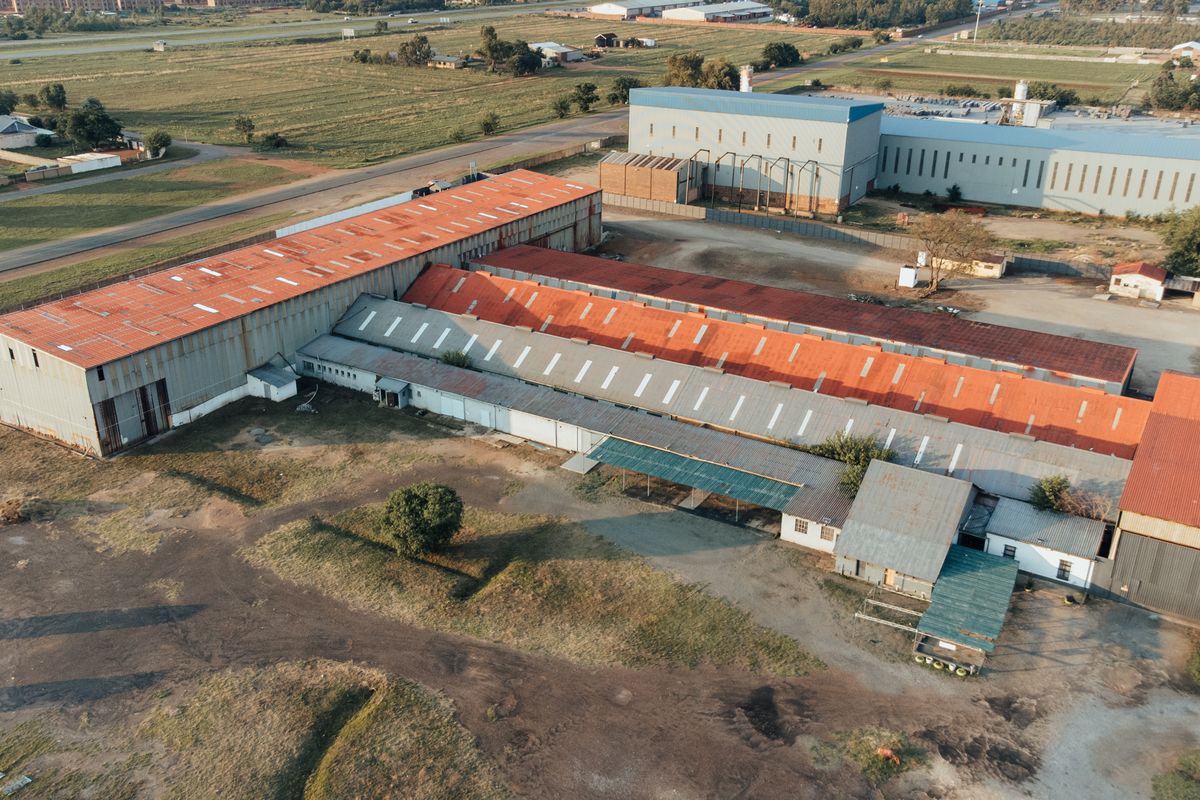 Industrial Units to let in Meyerton. - Photo 4