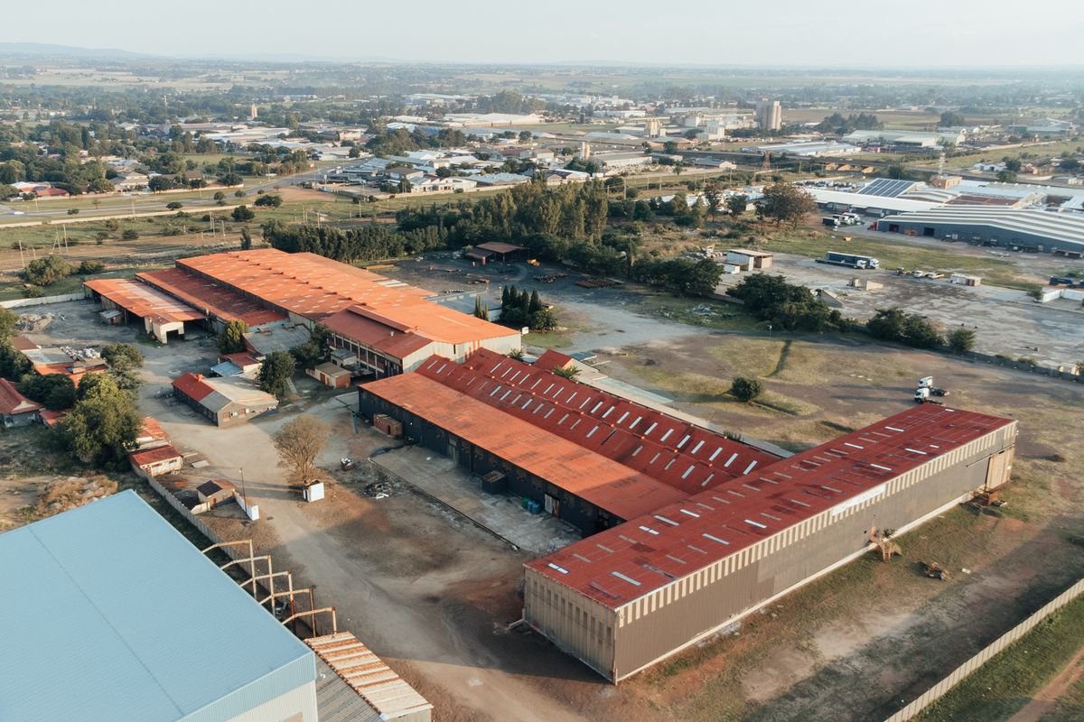 Industrial Units to let in Meyerton. - Photo 5