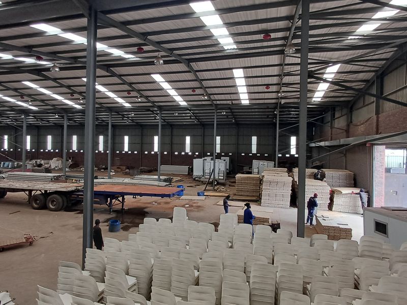 Industrial Property To Let in Meyerton - Photo 4
