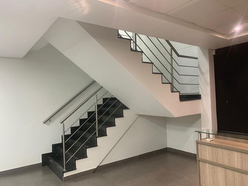 Prime Upmarket AAA Grade Office Space, Now available! - Photo 4