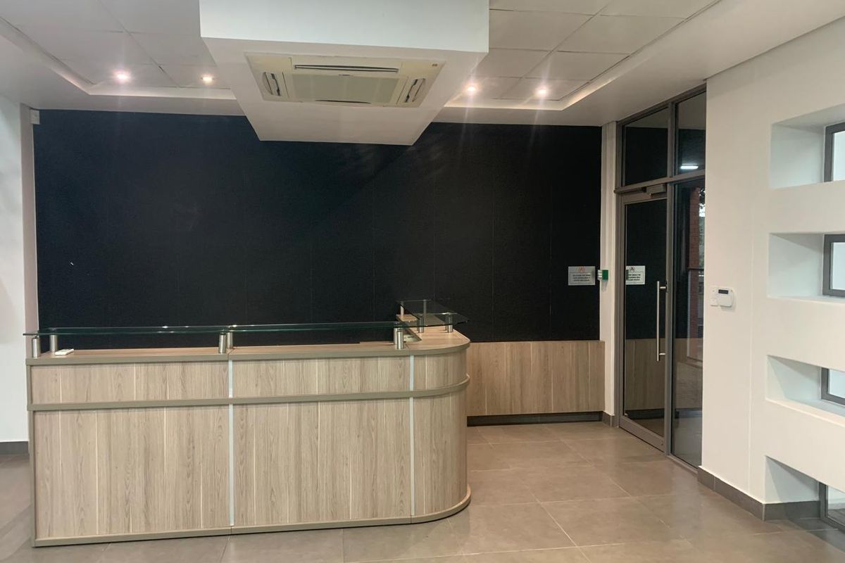 Prime Upmarket AAA Grade Office Space, Now available! - Photo 3