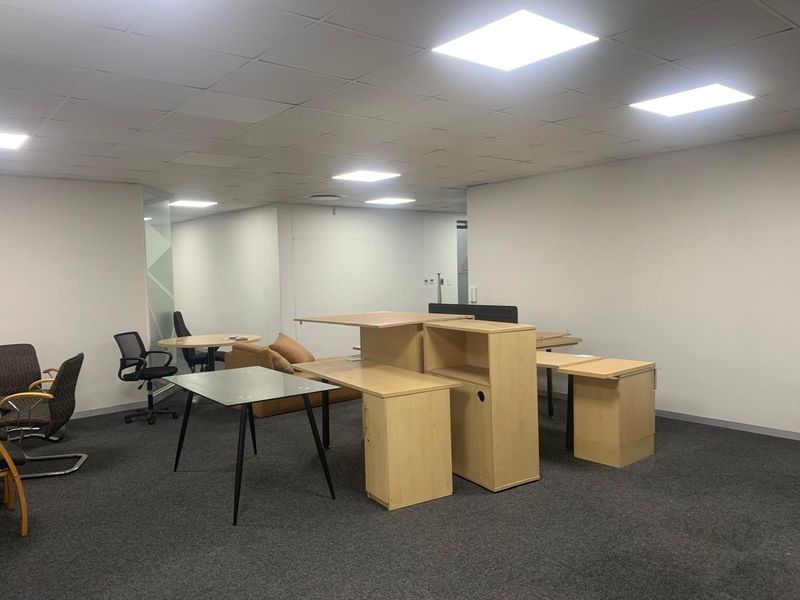 Prime Upmarket AAA Grade Office Space, Now available! - Photo 10
