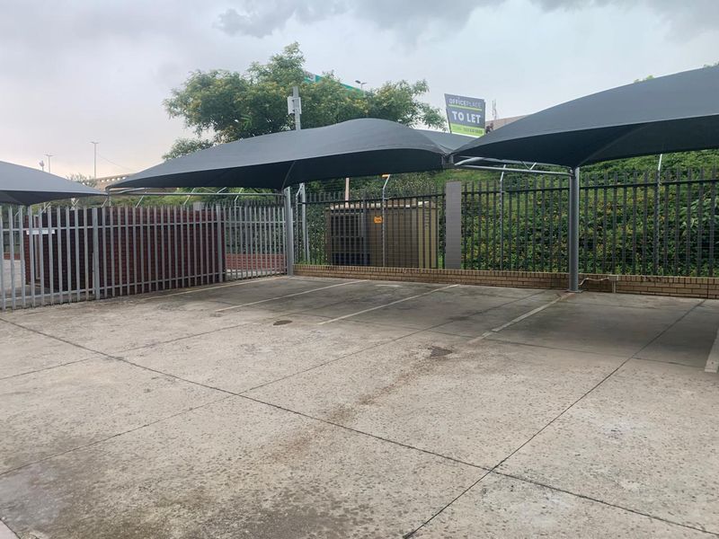 Prime Upmarket AAA Grade Office Space, Now available! - Photo 10