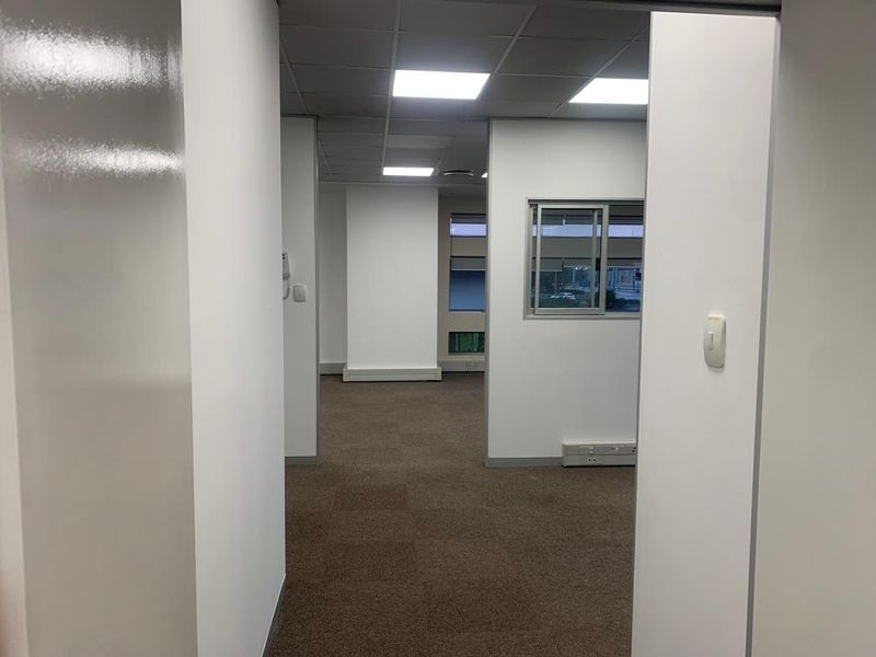 Prime Upmarket AAA Grade Office Space, Now available! - Photo 8