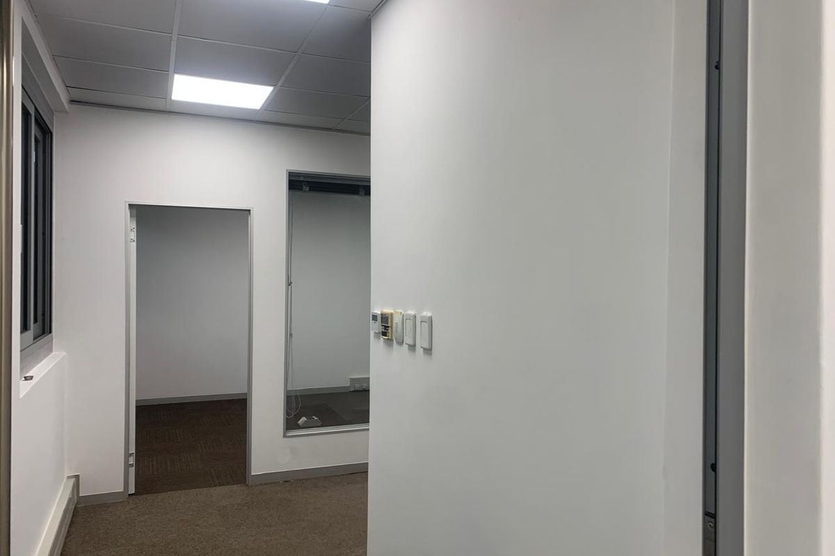 Prime Upmarket AAA Grade Office Space, Now available! - Photo 4