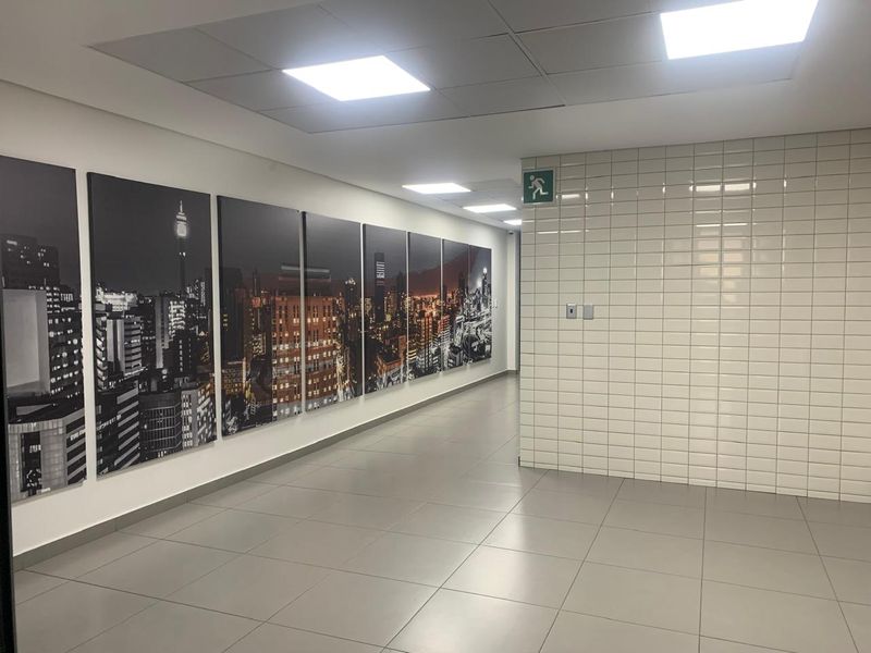 Prime Upmarket AAA Grade Office Space, Now available! - Photo 2