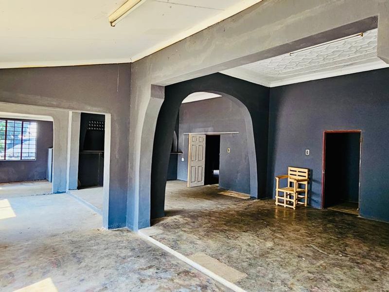 Commercial Property for Sale – Louis Trichardt CBD - Photo 6