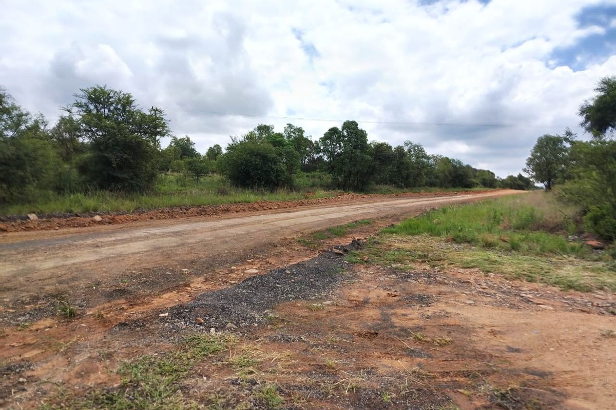 Buffelspoort - Rare Opportunity  – Two Adjacent vacant Stands - Photo 3