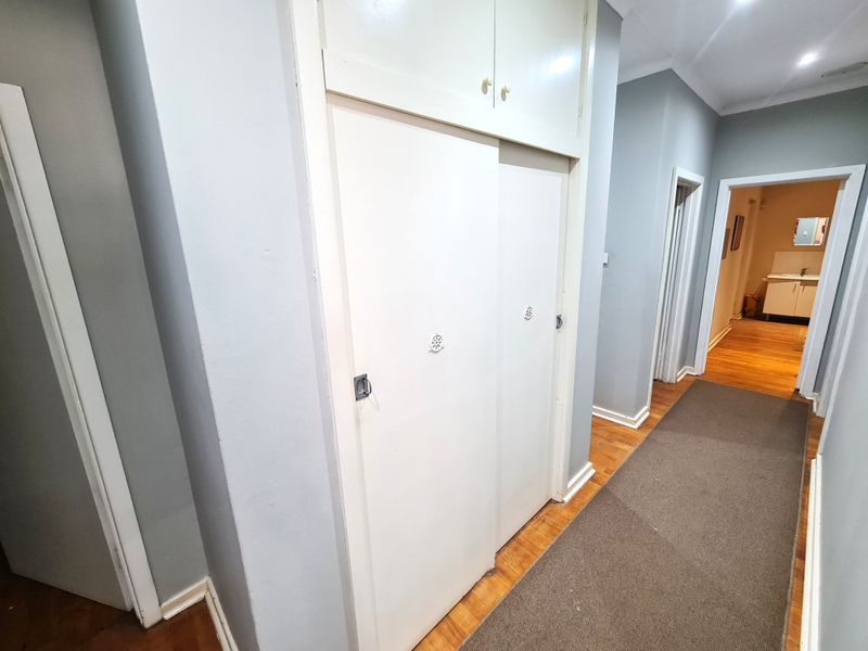 Commercial Property on Large Stand in the CBD of Jeffreys Bay - Photo 9